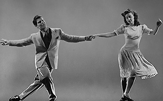 Lindy Hop Swing-Dance Lessons in Tampa Bay Florida